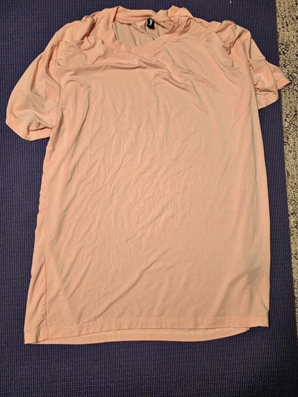 COMFORT Short Sleeve Top in Pink Large Like New